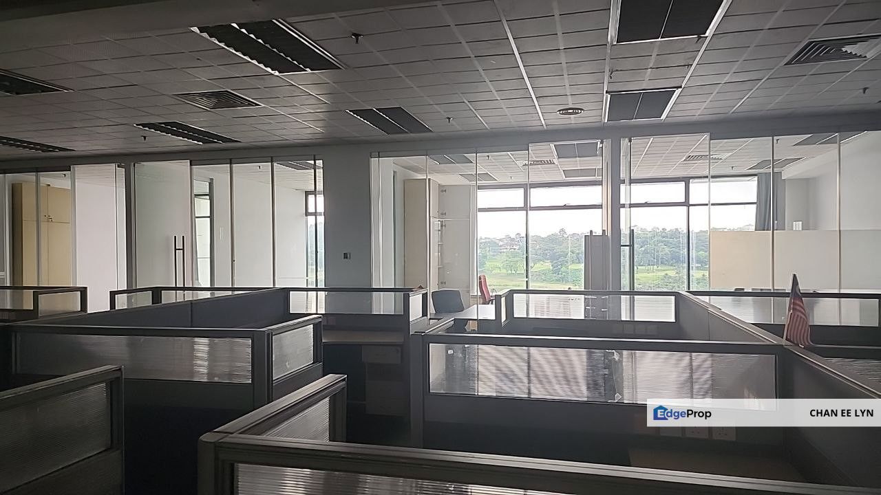 Sapura Mines-Lovely Modern Fully Fitted Bright Office, Selangor, Seri Kembangan