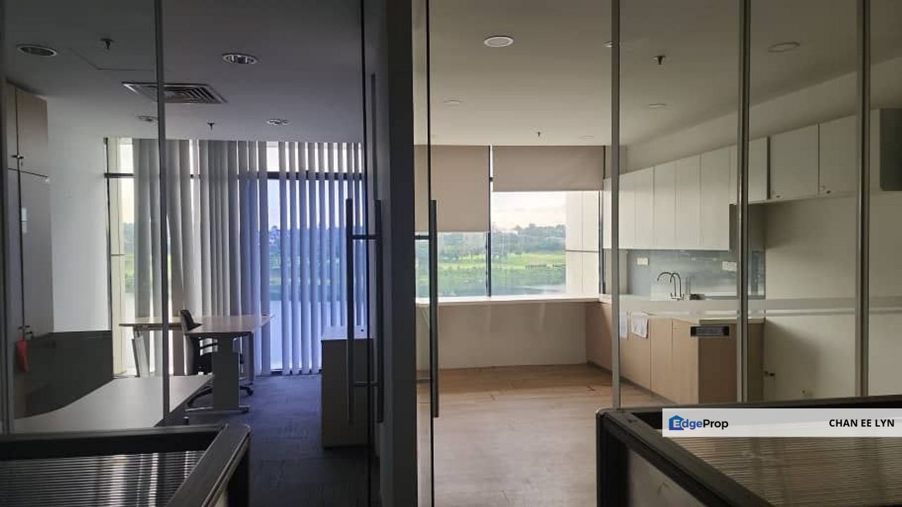 Sapura Mines-Awesome Scenery Modern Fully Fitted Office , Selangor, Seri Kembangan
