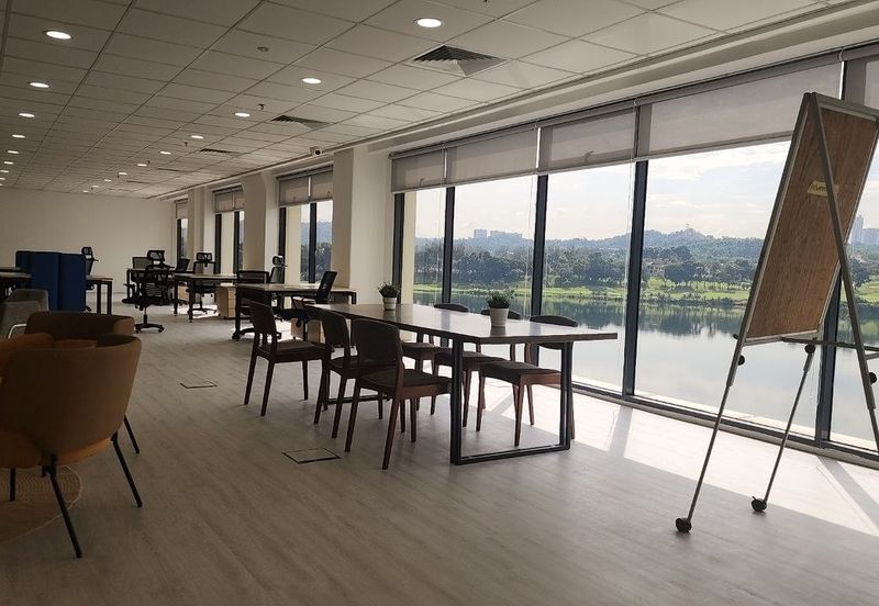 Sapura Mines-Lovely Modern Newly Fitted Bright Office Facing Lake View