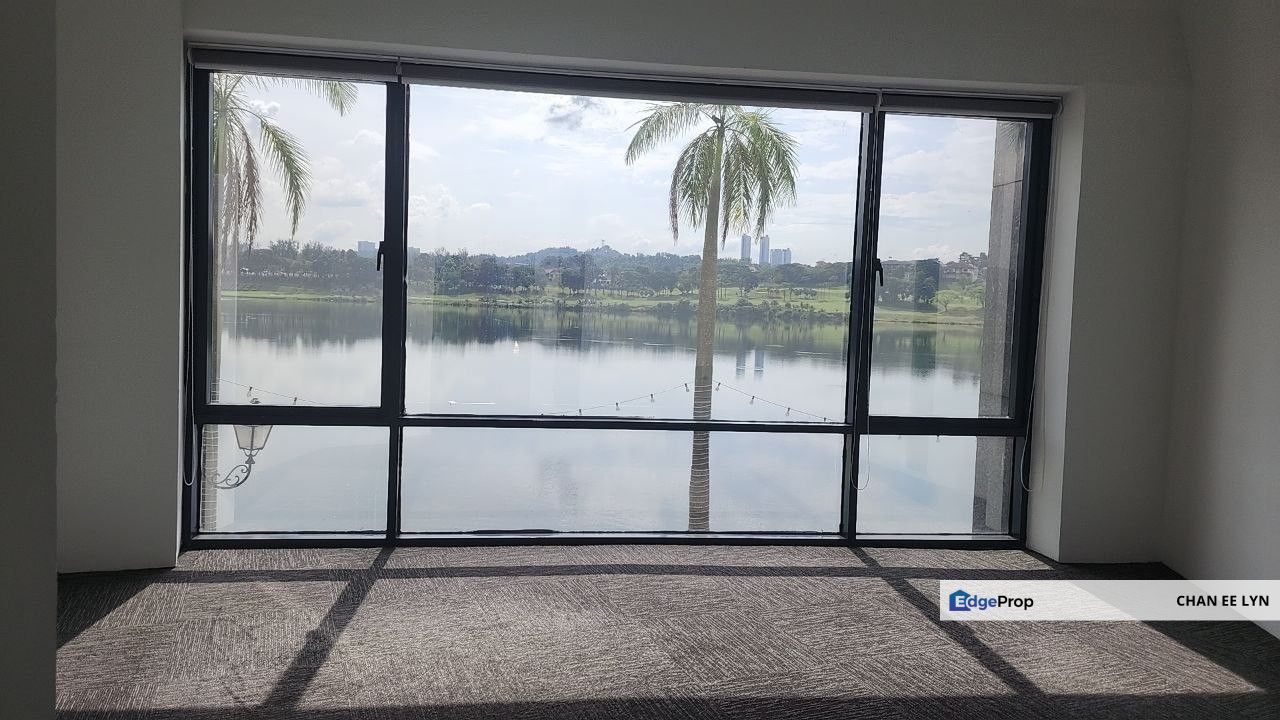 Sapura Mines-Minimalist Partially Fitted Office with Lake View , Selangor, Seri Kembangan