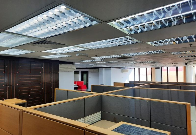 Menara Amcorp-Exquisitely Modern Fully Fitted Office for Sale