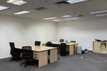 Menara HLX (formerly Menara HLA)