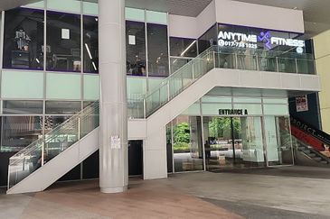 DC Mall - Spacious Retail Space for Rent 