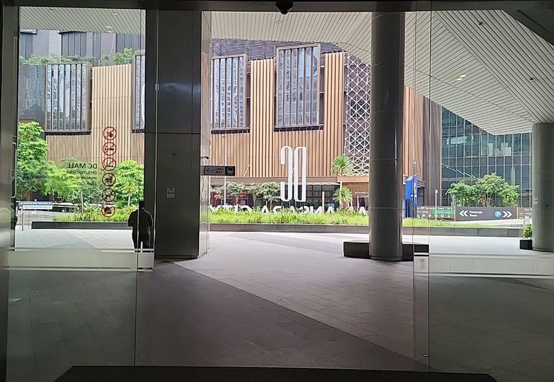 DC Mall - Spacious Retail Space for Rent 