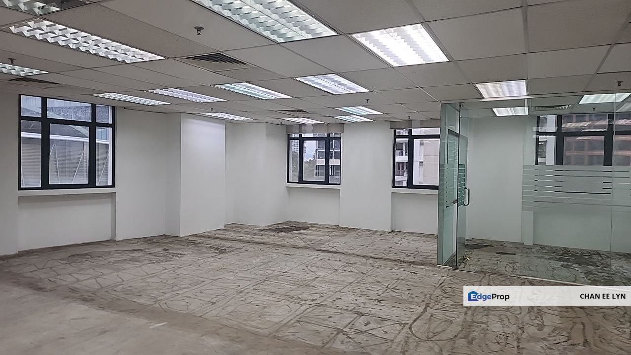 Wisma UOA-Minimalist Small Fitted Office for Sale, Kuala Lumpur, KL City
