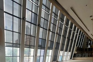 Menara Maybank - Ideal for Indoor Golf Arena, Gym, Event, Restaurant with High Ceiling