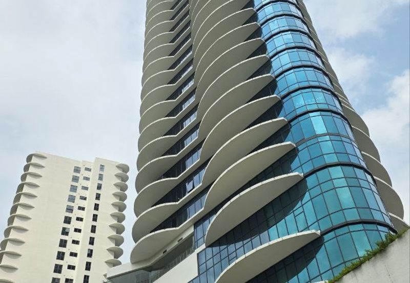 Menara KLGCC - Luxurious, Modern & Strategic Office W/ Bright View