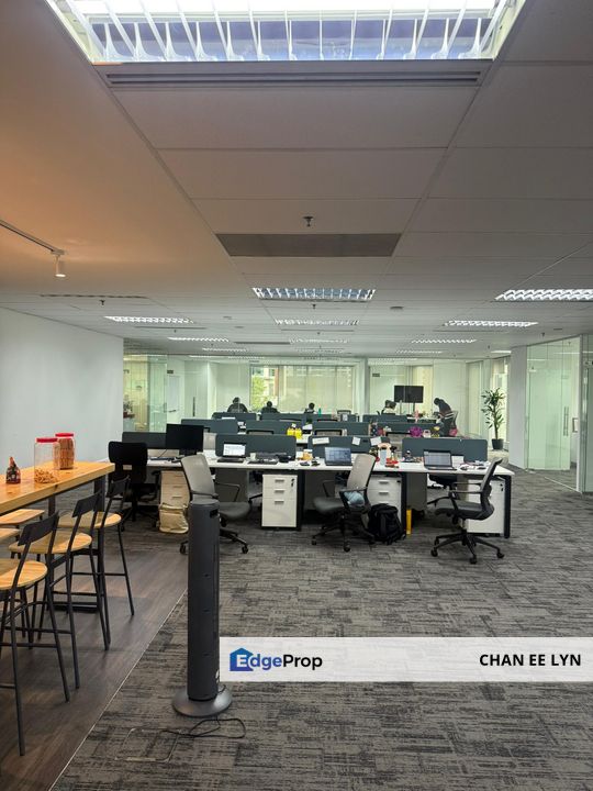 Uptown 1- Partially Fitted Unit,Free Shuttle Bus & Good Road Connectivity, Selangor, Petaling Jaya