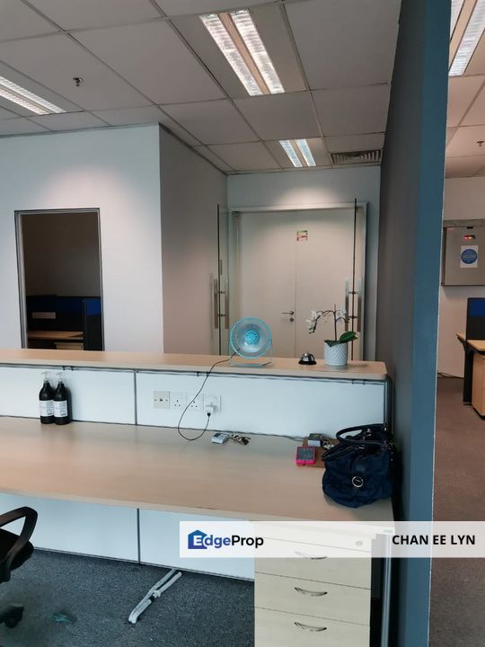 Q Sentral - Bright, Minimalist Fitted w/ Great Connectivity, Kuala Lumpur, KL Sentral