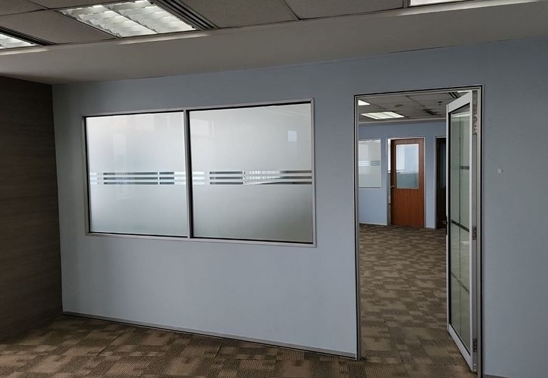 TH Perdana - Minimalist Single Tenant Office w/ Superb Rate & Great Location