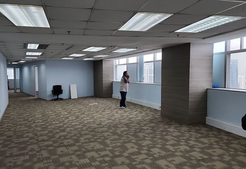 TH Perdana - Minimalist Single Tenant Office w/ Superb Rate & Great Location