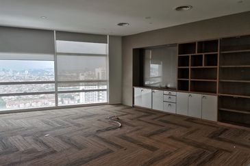 The Ascent @ Paradigm Mall