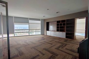 The Ascent @ Paradigm Mall