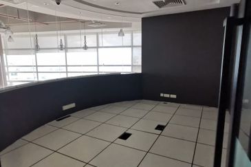 The Ascent @ Paradigm Mall