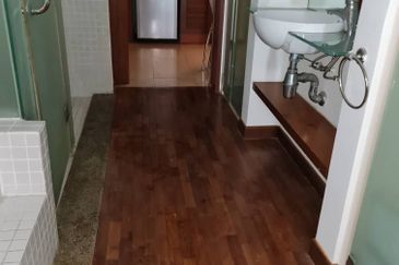 10 Semantan Suites (Sematan Avenue)