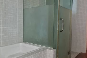 10 Semantan Suites (Sematan Avenue)