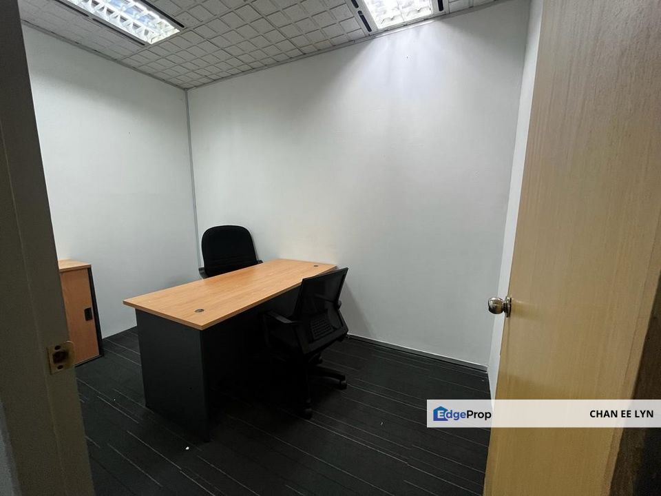 Menara HLX - Bright Minimalist Fully Fitted w/Superb Rate, Kuala Lumpur, KL City