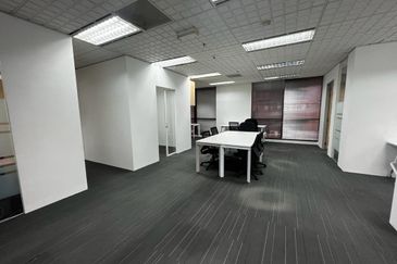 Menara HLX (formerly Menara HLA)