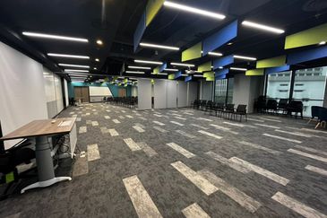 Menara HLX (formerly Menara HLA)