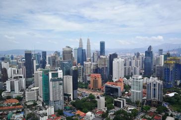 TRX - Prime Area Commercial Bungalow Ideal for Showroom w/Huge Land & Build up