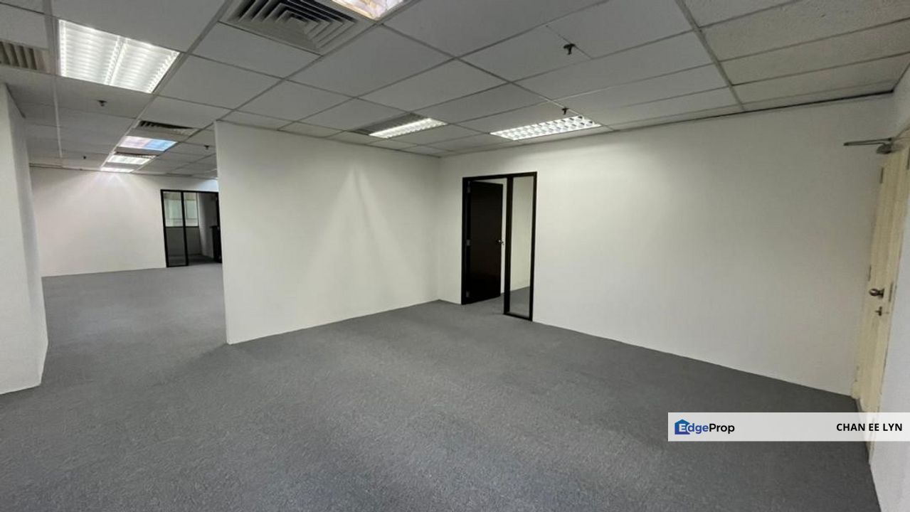 Wisma UOA - Minimalist Partitioned Office w/ Good Rates , Kuala Lumpur, KLCC