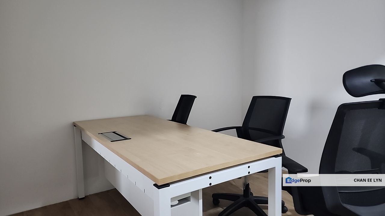 UOA Bangsar - Bright Nicely & Fully Fitted Office , Kuala Lumpur, Bangsar