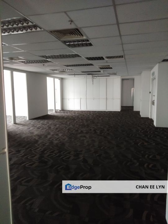 Guoco Tower - Simple Partial Fitted w/ Partition Office , Kuala Lumpur, Damansara Heights