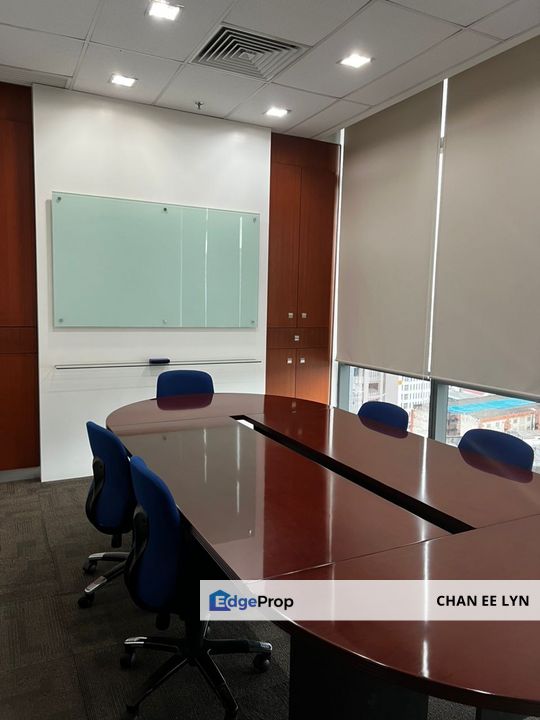 UOA Bangsar - Simple Fully Fitted Office w/Good Rent & Great View , Kuala Lumpur, Bangsar