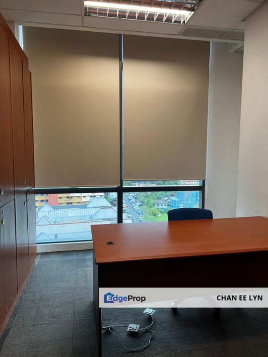 UOA Bangsar - Simple Fully Fitted Office w/Good Rent & Great View , Kuala Lumpur, Bangsar