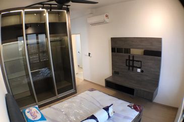 Adria Residence @ Gravit8