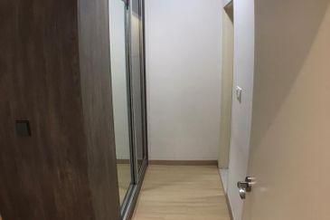 Adria Residence @ Gravit8