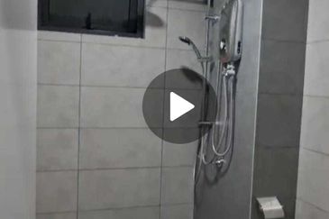 ambang botanic gm remia