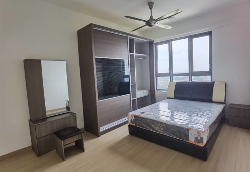 Adria Residence @ Gravit8