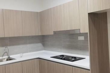 Adria Residence @ Gravit8