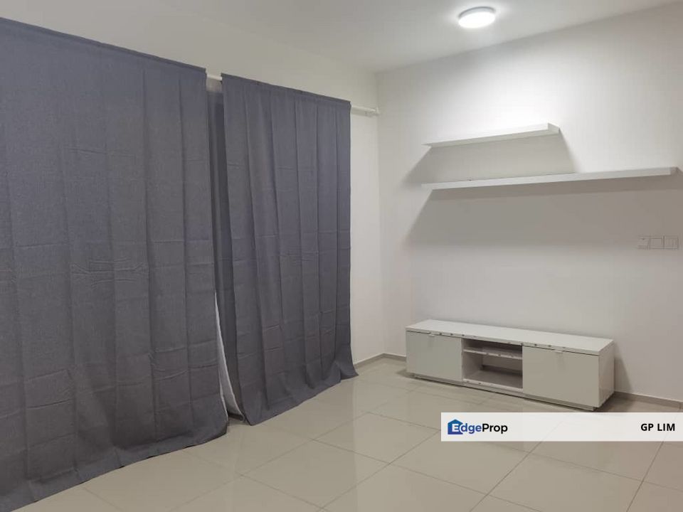 gravit8 adria, Selangor, Klang