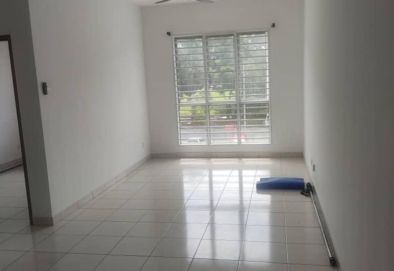 Azaria Apartment @ Bandar Paklands