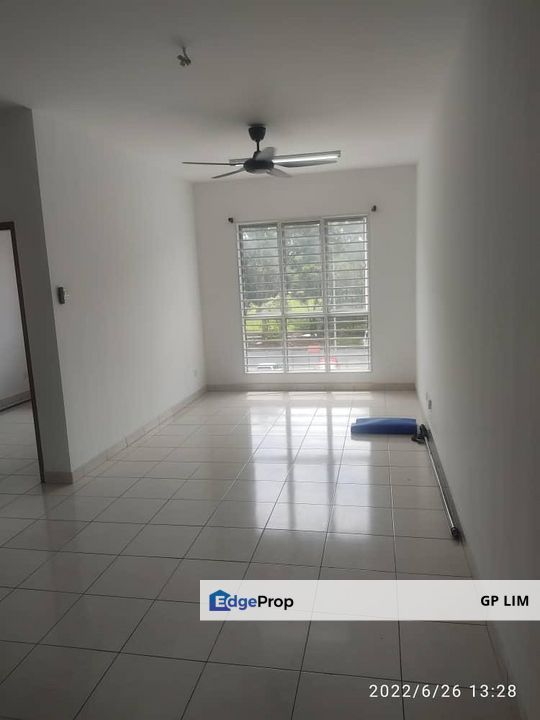 azaria apt bandar parkland, Selangor, Klang