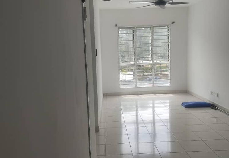 Azaria Apartment @ Bandar Paklands