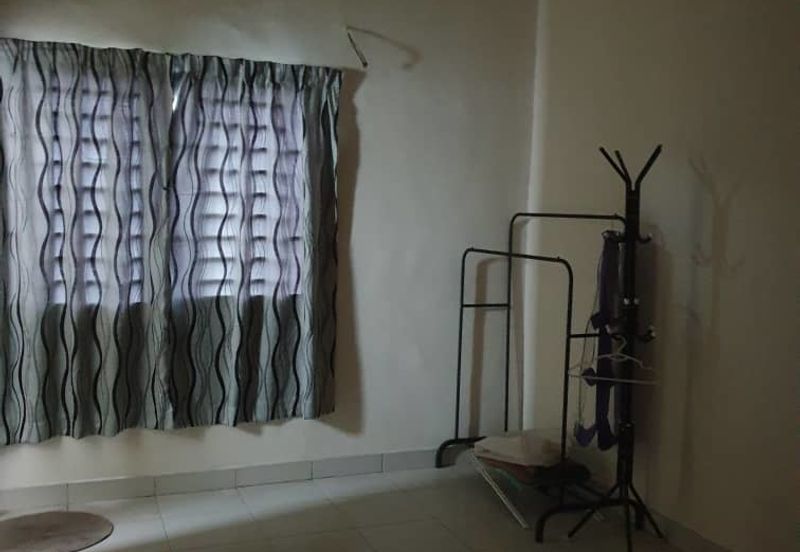 Pangsapuri Akasia, Bandar Botanic