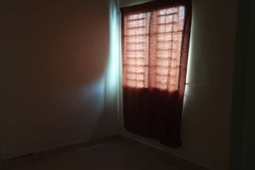 Pangsapuri Akasia, Bandar Botanic