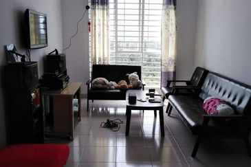 Bandar parkland azaria apt