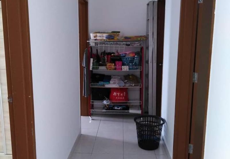 Bandar parkland azaria apt