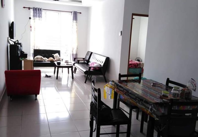 Bandar parkland azaria apt