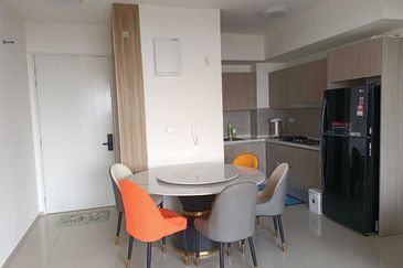 Gravit8 @ Klang South