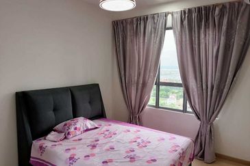 Gravit8 @ Klang South