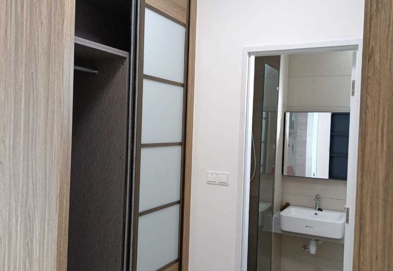 Gravit8 @ Klang South