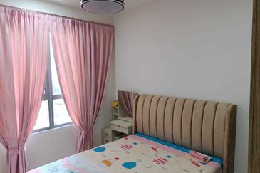 Gravit8 @ Klang South