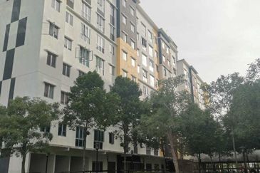 Bandar parkland asteria apt