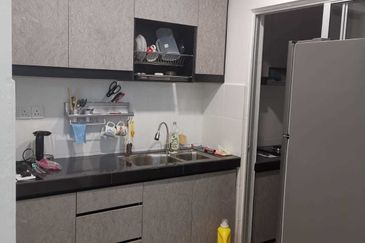 Bandar parkland asteria apt