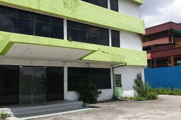 Jalan Bukit Kemuning